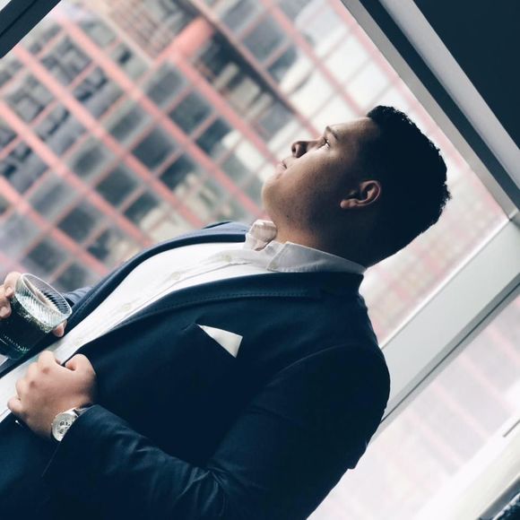 Meet your Posher, Servando - Picture 1 of 1